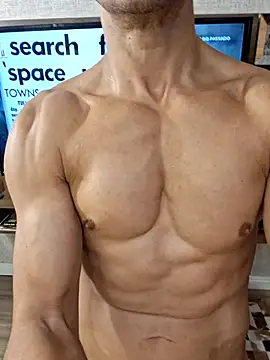 juniortche1313 online show from 04-24-26, 01:52