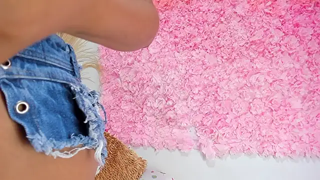 Snapshot of Melodymoore_ chatting on 02-10-26, 09:08 Melodymoore online show from 02-10-26, 09:08