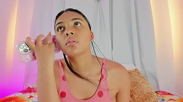 Melodymoore  online show from 07-11-26, 01:19