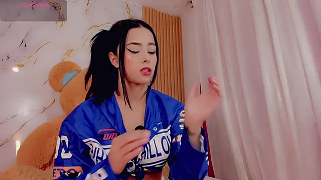 ValeriCardenas online show from 02-05-26, 02:16