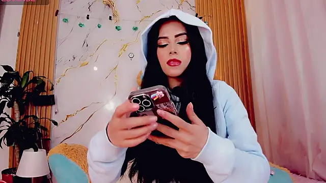 ValeriCardenas online show from 04-23-26, 02:02