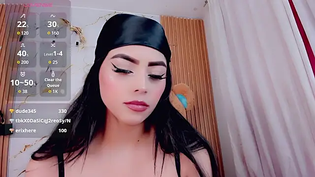 Snapshot of ValeriCardenas chatting on 05-29-26, 01:47 ValeriCardenas online show from 05-29-26, 01:47
