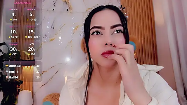 Snapshot of ValeriCardenas chatting on 06-04-26, 01:55 ValeriCardenas online show from 06-04-26, 01:55