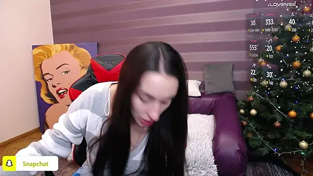 Snapshot of JenniferStone chatting on 01-01-25, 04:18 JenniferStone online show from 01-01-25, 04:18