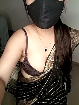 Snapshot of neha_rohan12 chatting on 03-22-25, 06:25 neha rohan12 online show from 03-22-25, 06:25