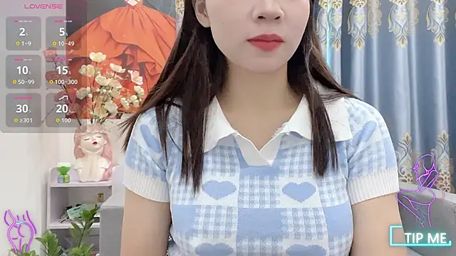 Snapshot of shishi_101 chatting on 11-05-25, 01:38 shishi 101 online show from 11-05-25, 01:38