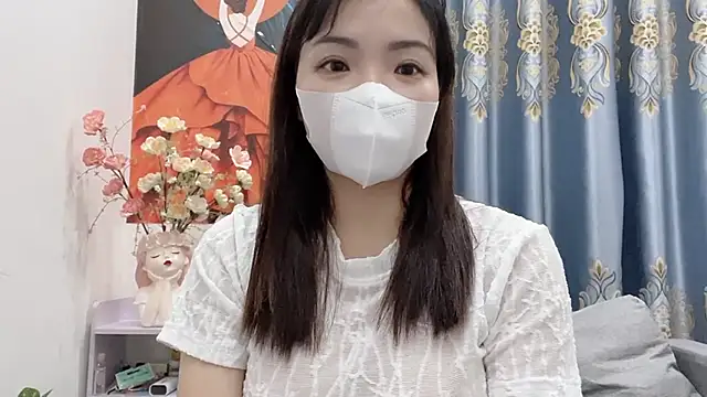 Snapshot of shishi_101 chatting on 11-11-25, 01:44 shishi 101 online show from 11-11-25, 01:44