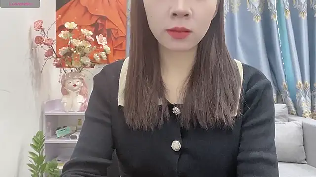 Snapshot of shishi_101 chatting on 11-19-25, 02:22 shishi 101 online show from 11-19-25, 02:22