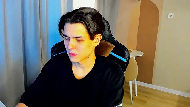 TravisRevas online show from 03-07-26, 12:02