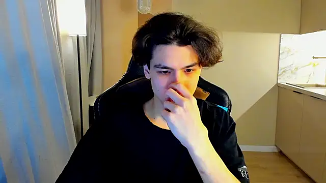 TravisRevas online show from 03-10-26, 12:32