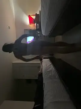 Snapshot of JerseyGem chatting on 11-16-25, 11:05 JerseyGem online show from 11-16-25, 11:05