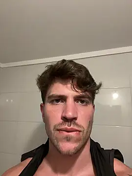 Snapshot of shuki0101 chatting on 02-25-26, 10:08 shuki0101 online show from 02-25-26, 10:08