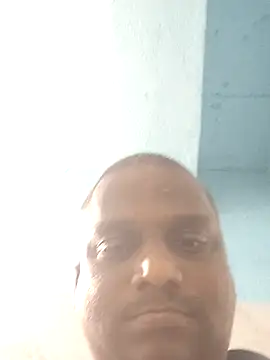 Snapshot of beyondthelines123 chatting on 10-23-25, 04:06 beyondthelines123 online show from 10-23-25, 04:06