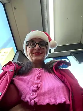 NataKitten online show from 12-23-25, 06:33