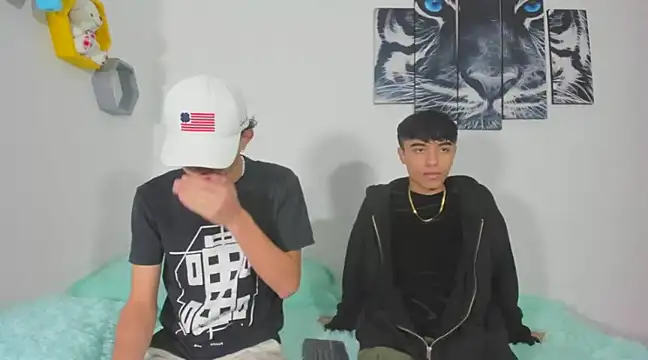 Snapshot of Maxxi_hot23 chatting on 03-07-25, 03:07 Maxxi hot23 online show from 03-07-25, 03:07