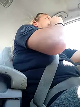 wetnwildforyou online show from 09-14-25, 07:13