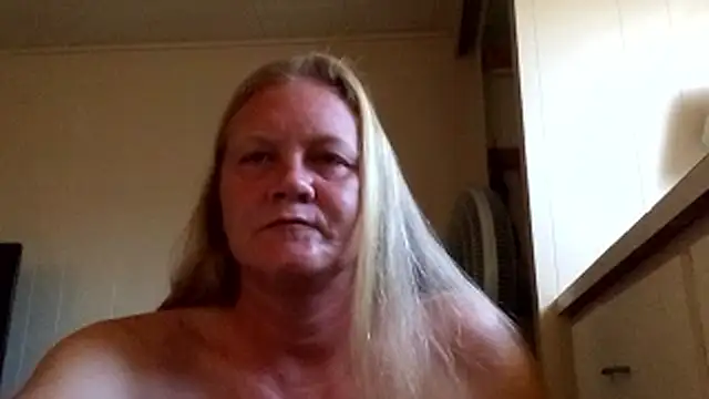 wetnwildforyou online show from 09-19-25, 01:12