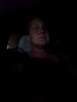 wetnwildforyou online show from 09-29-25, 05:12