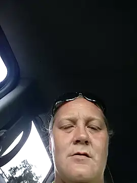 wetnwildforyou online show from 10-16-25, 10:44