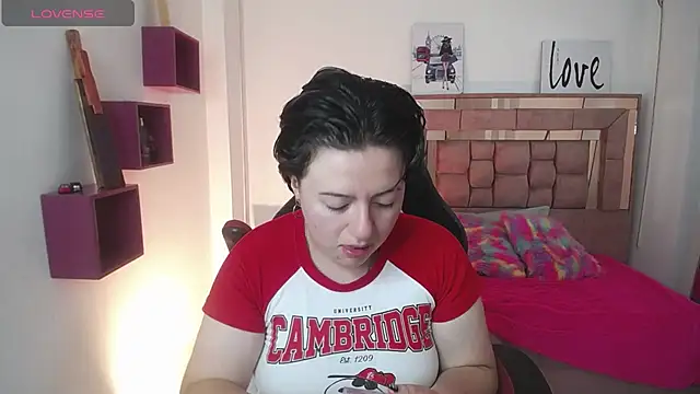 safyka online show from 11-20-25, 01:50