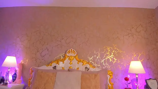 ScarlettWallace online show from 04-22-26, 08:21