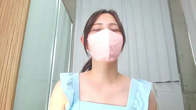 Snapshot of NANA_7 chatting on 09-30-25, 02:38 NANA 7 online show from 09-30-25, 02:38