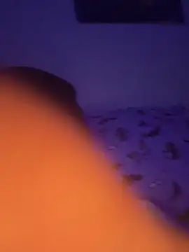 Snapshot of papiVilla23 chatting on 10-04-25, 04:32 papiVilla23 online show from 10-04-25, 04:32