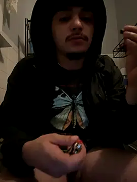 Snapshot of papiVilla23 chatting on 11-05-25, 03:17 papiVilla23 online show from 11-05-25, 03:17