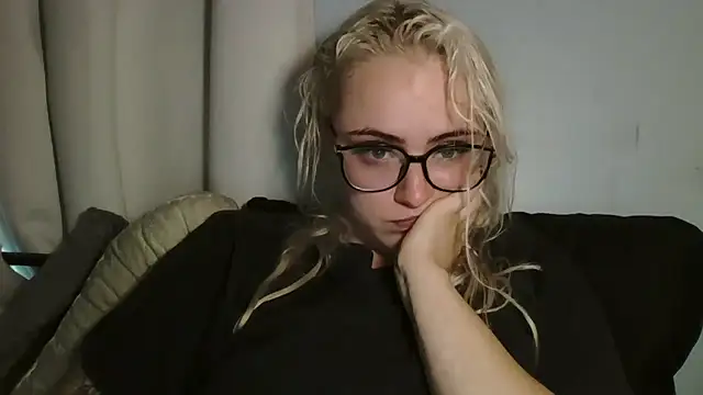 sluttypumpkin online show from 07-11-26, 05:59