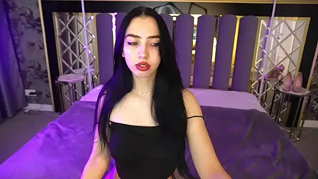 Snapshot of WildKittenX_ chatting on 12-02-25, 06:41 WildKittenX online show from 12-02-25, 06:41