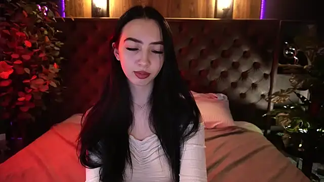 WildKittenX  online show from 02-07-26, 06:50