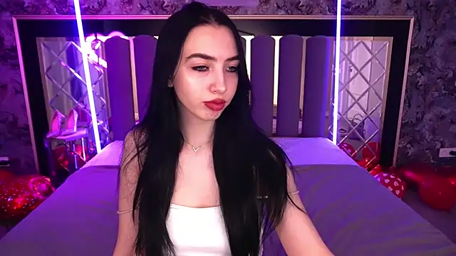 WildKittenX  online show from 02-13-26, 06:53