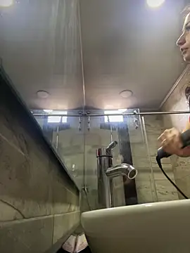 Mila LS online show from 12-14-25, 01:05