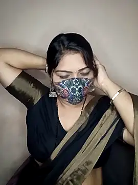 Snapshot of Bagi-Sexy chatting on 03-21-25, 07:13 Bagi-Sexy online show from 03-21-25, 07:13