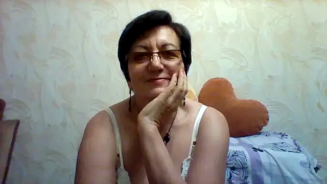 Snapshot of Lota5821 chatting on 03-17-25, 07:15 Lota5821 online show from 03-17-25, 07:15