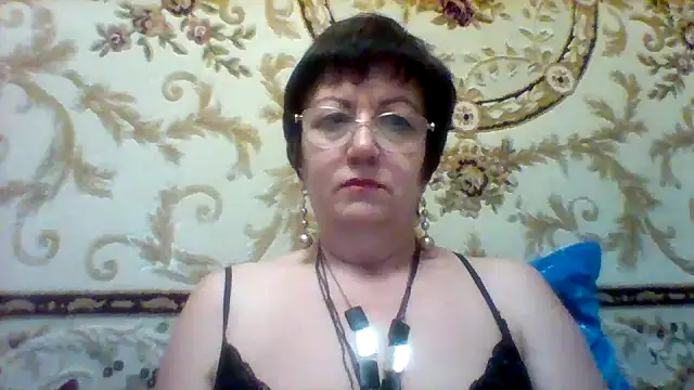 Snapshot of Lota5821 chatting on 03-23-25, 01:42 Lota5821 online show from 03-23-25, 01:42
