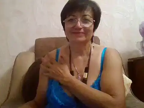 Snapshot of Lota5821 chatting on 09-16-25, 10:22 Lota5821 online show from 09-16-25, 10:22