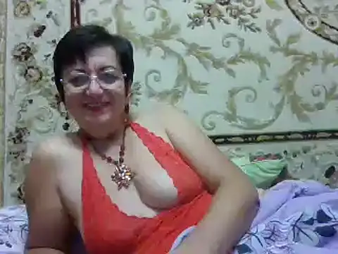 Snapshot of Lota5821 chatting on 10-13-25, 11:49 Lota5821 online show from 10-13-25, 11:49