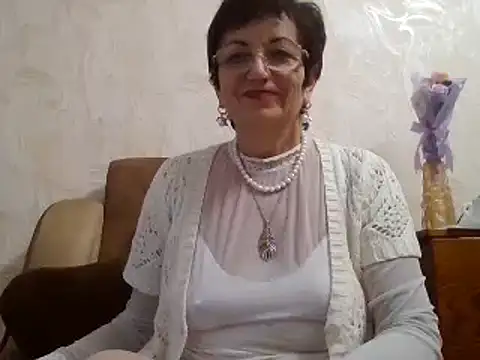 Snapshot of Lota5821 chatting on 10-24-25, 06:10 Lota5821 online show from 10-24-25, 06:10