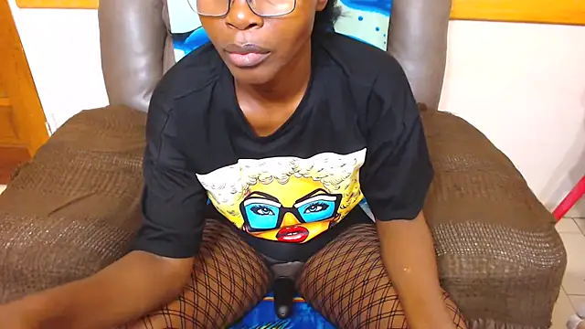 ChocolateClit online show from 11-29-25, 03:20