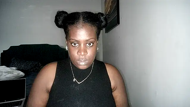 Snapshot of lovelyenigma365 chatting on 11-12-25, 06:19 lovelyenigma365 online show from 11-12-25, 06:19