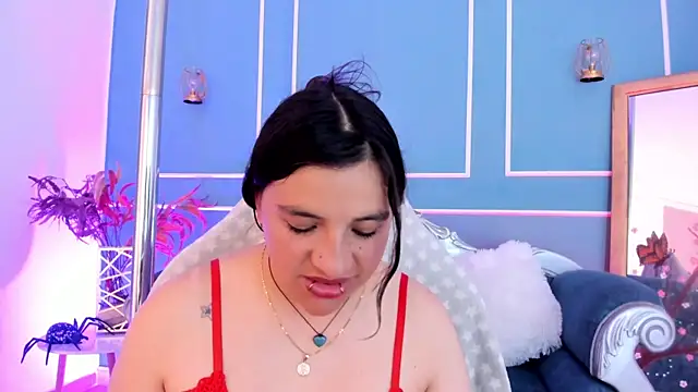TaraTaylorr online show from 05-16-26, 07:34