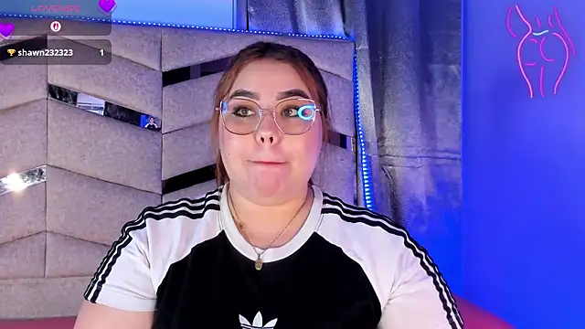 MadissonLee   online show from 04-23-26, 10:12