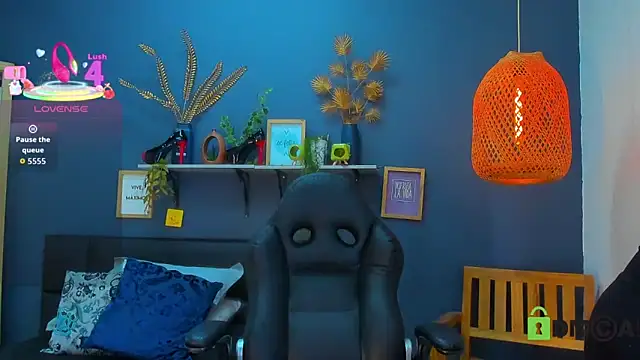 yessila parker online show from 03-19-26, 09:24