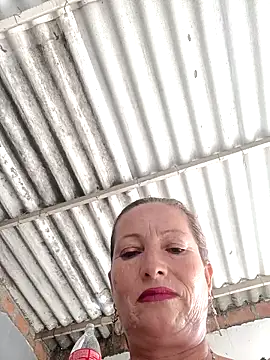 Snapshot of Sexy-Woman-Mature chatting on 09-12-25, 01:11 Sexy-Woman-Mature online show from 09-12-25, 01:11