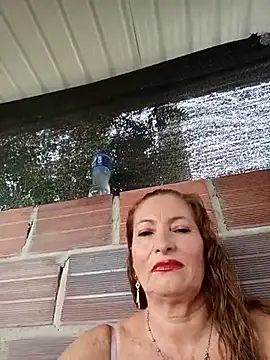 Snapshot of Sexy-Woman-Mature chatting on 12-01-25, 01:38 Sexy-Woman-Mature online show from 12-01-25, 01:38