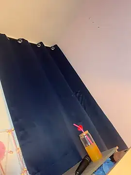 HotAlana  online show from 04-02-26, 01:03