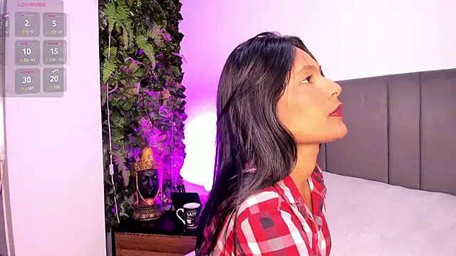 Fernanda liie  online show from 02-18-26, 12:12