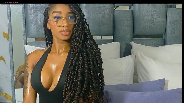 Angelesmith1 online show from 03-06-26, 04:58