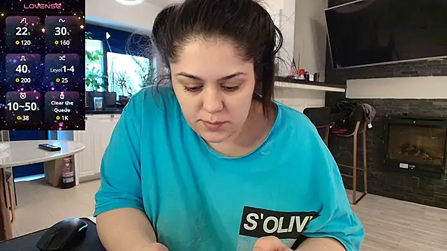 Layla- online show from 02-11-25, 09:53